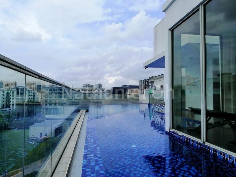 SUITES @ GUILLEMARD 11