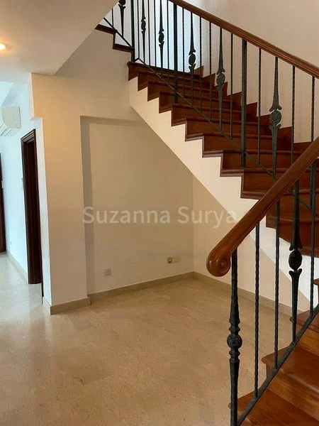 FIFTH AVENUE CONDOMINIUM 10