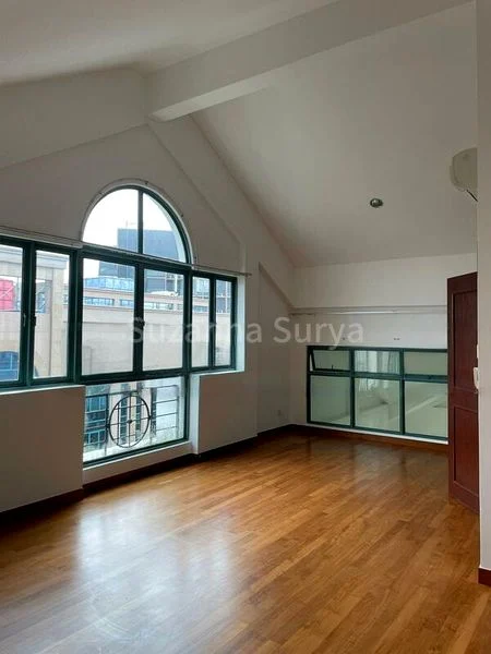 FIFTH AVENUE CONDOMINIUM 13