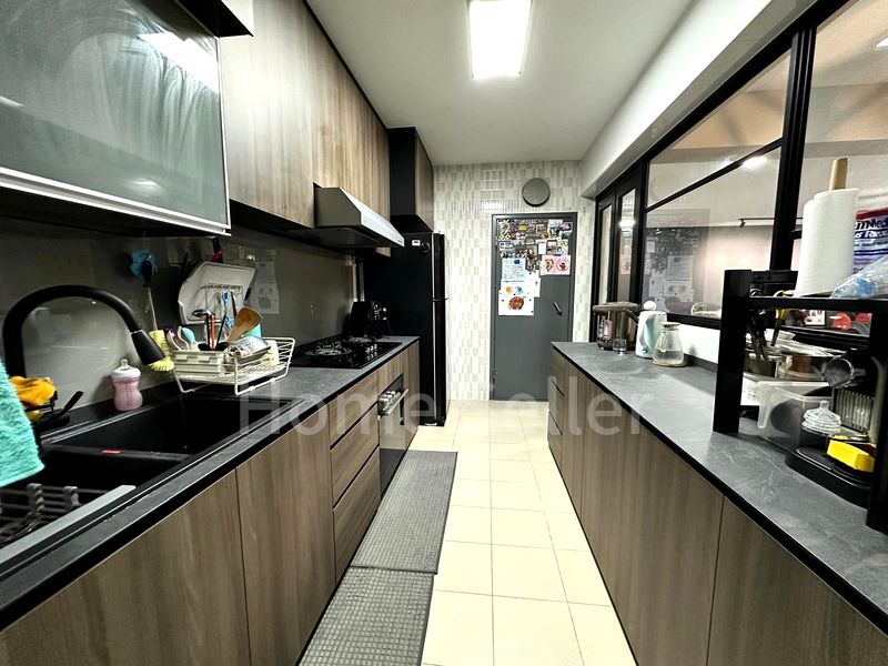 BT BATOK WEST AVE 8 7