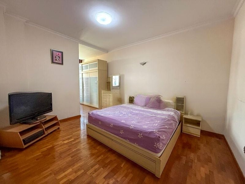 TOH ESTATE 5
