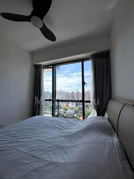 STIRLING RESIDENCES 11