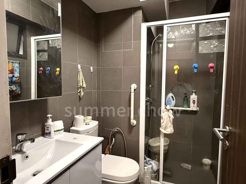 BEDOK RESERVOIR CRES 4