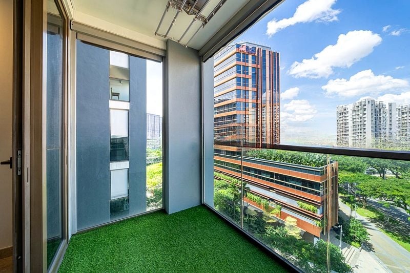 PARK PLACE RESIDENCES AT PLQ 6