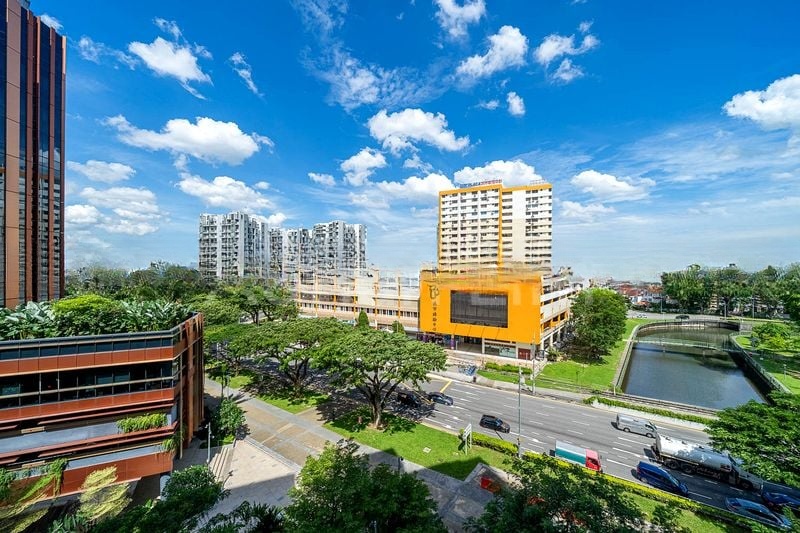 PARK PLACE RESIDENCES AT PLQ 13