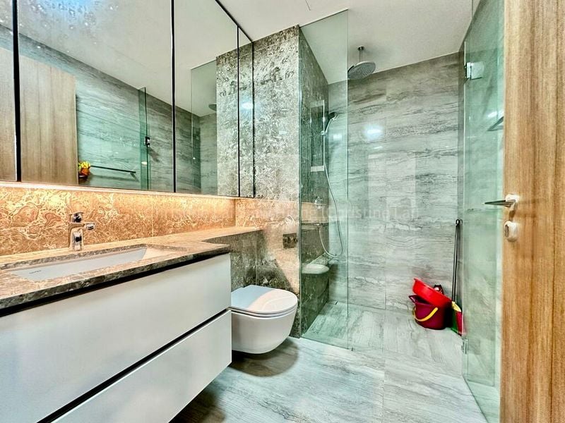 FOURTH AVENUE RESIDENCES 5