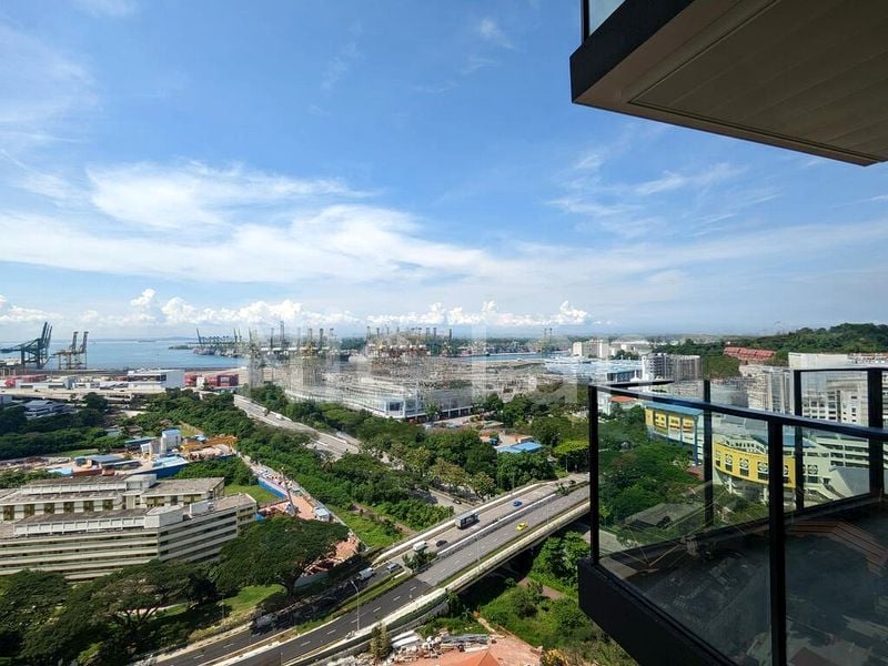 AVENUE SOUTH RESIDENCE 4