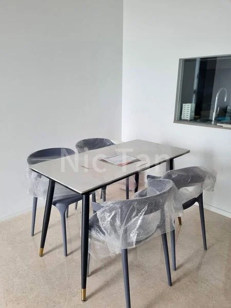 AVENUE SOUTH RESIDENCE 6