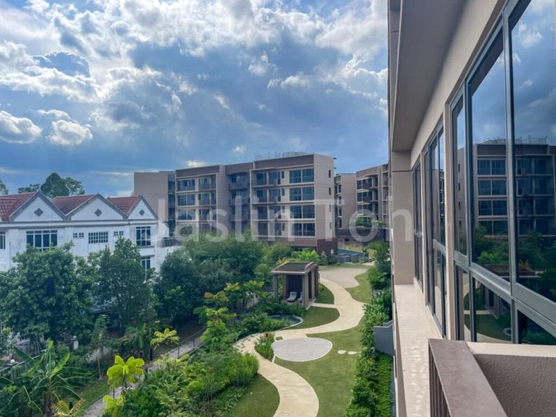 THE WATERGARDENS AT CANBERRA 7