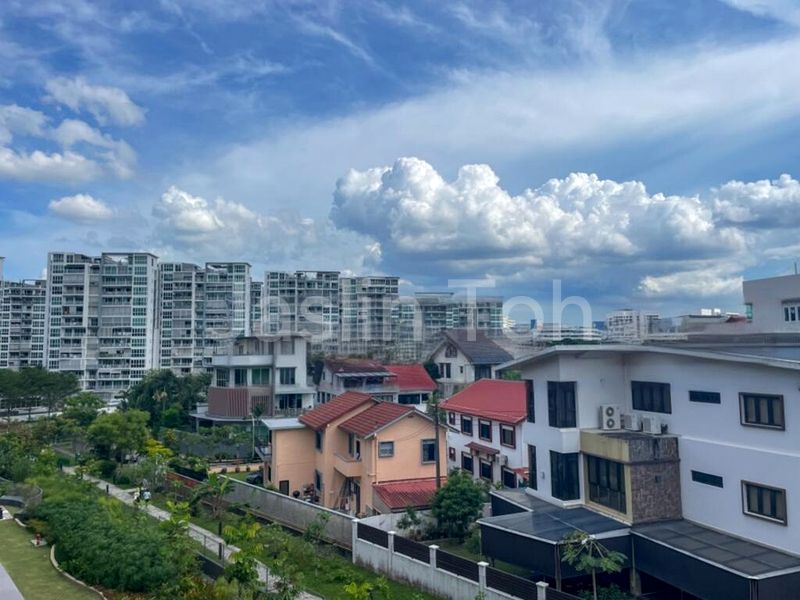 THE WATERGARDENS AT CANBERRA 8