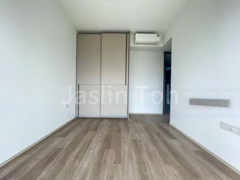 THE WATERGARDENS AT CANBERRA 12