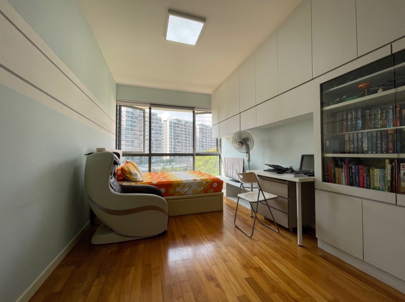 BOATHOUSE RESIDENCES 16