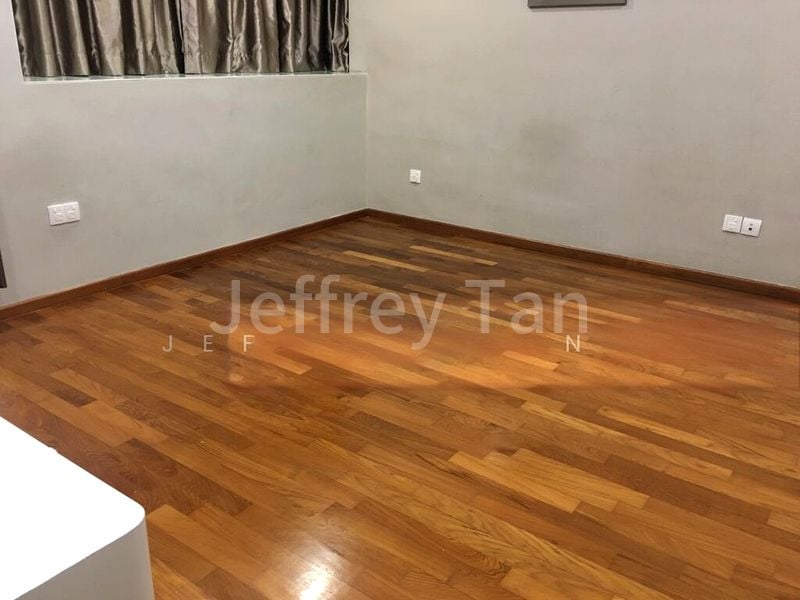 DAHLIA PARK CONDOMINIUM 5