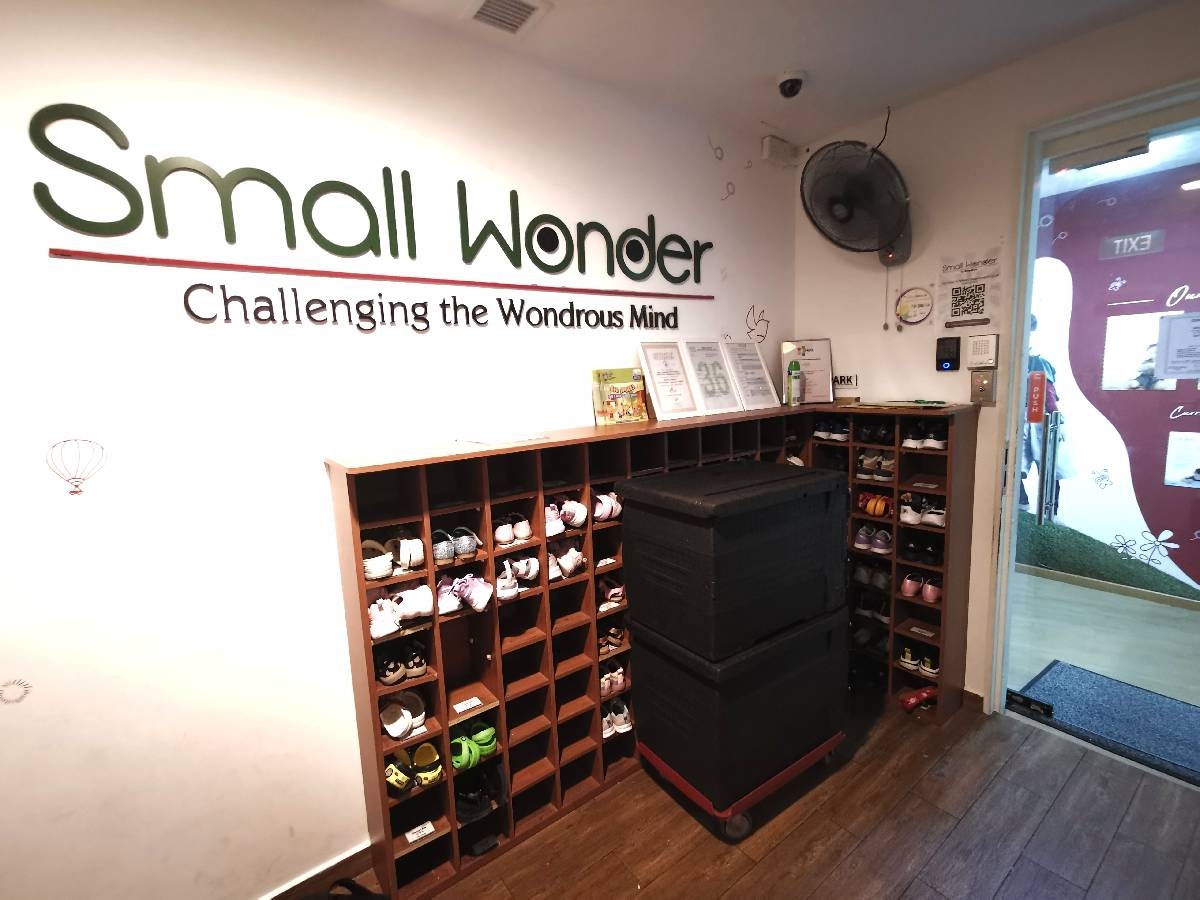 HIGH PARK RESIDENCES 18