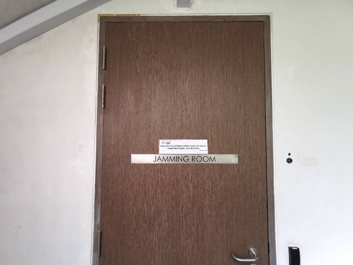 HIGH PARK RESIDENCES 27