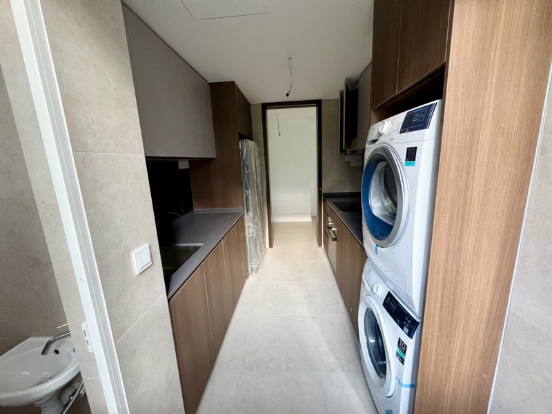 THE WATERGARDENS AT CANBERRA 24