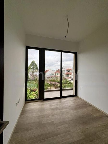 THE WATERGARDENS AT CANBERRA 14