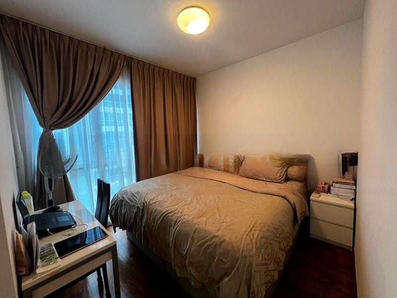 THE TAMPINES TRILLIANT 6