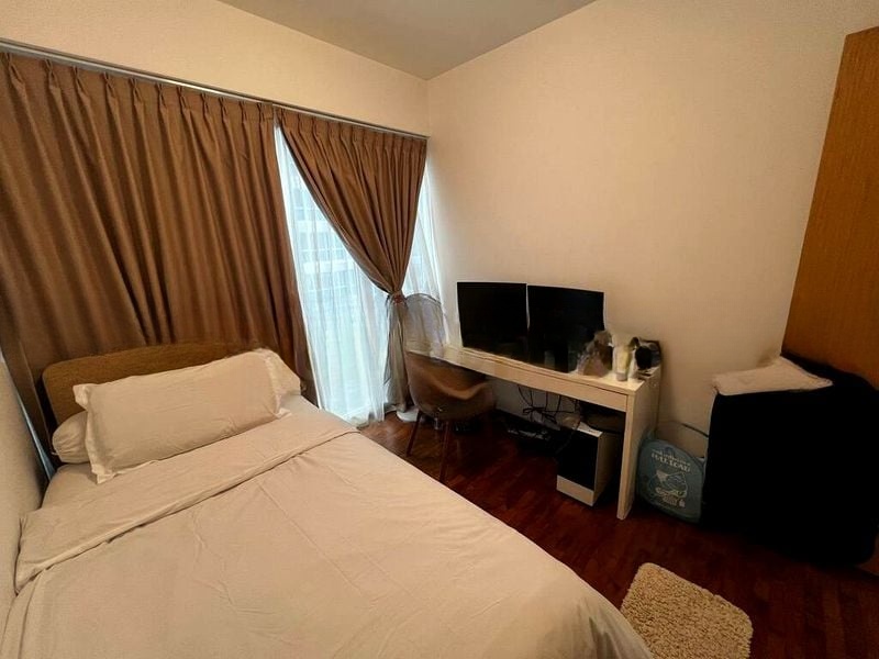 THE TAMPINES TRILLIANT 9