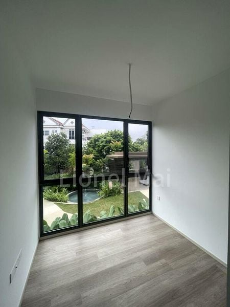 THE WATERGARDENS AT CANBERRA 2