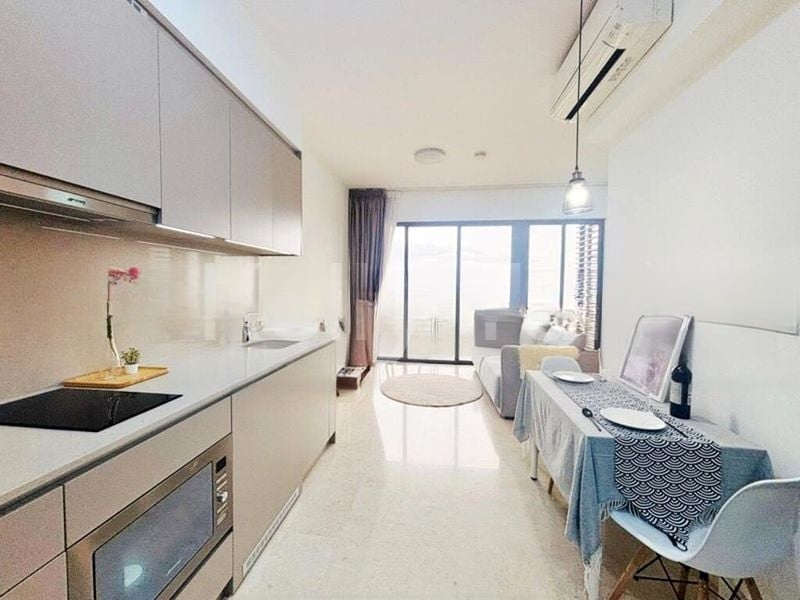 SEASIDE RESIDENCES 6