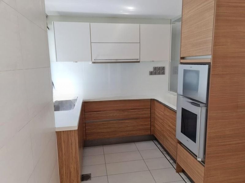 SUITES @ CAIRNHILL 15