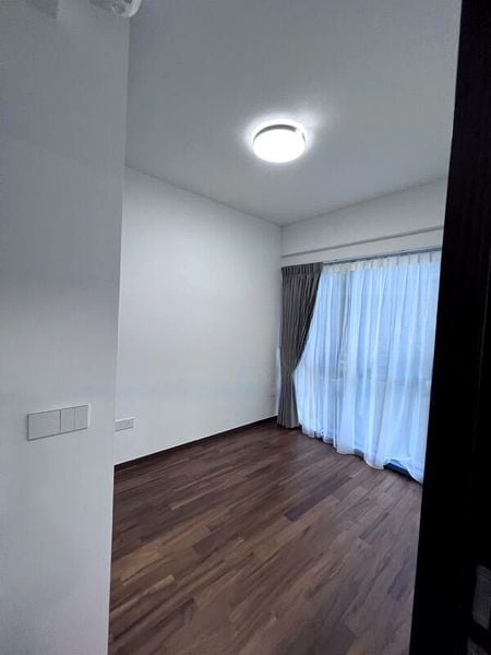 WILSHIRE RESIDENCES 11