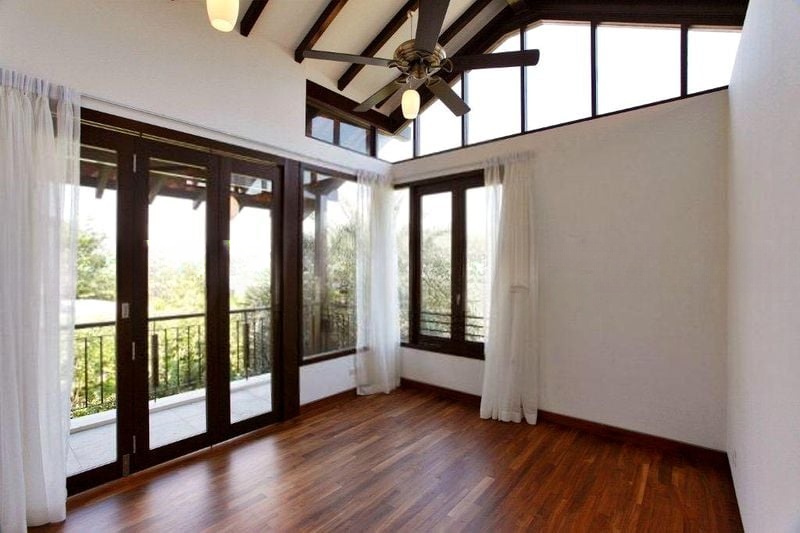 THOMSON HILLS ESTATE 15