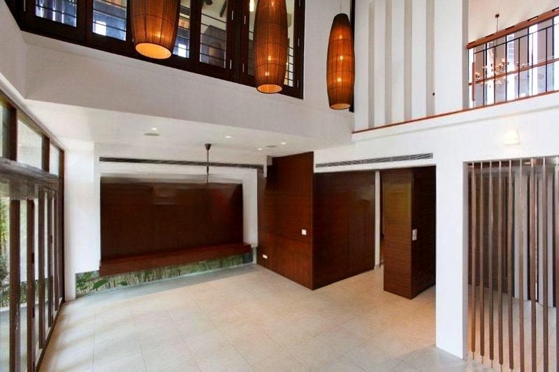 THOMSON HILLS ESTATE 9