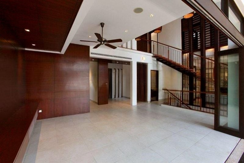 THOMSON HILLS ESTATE 8