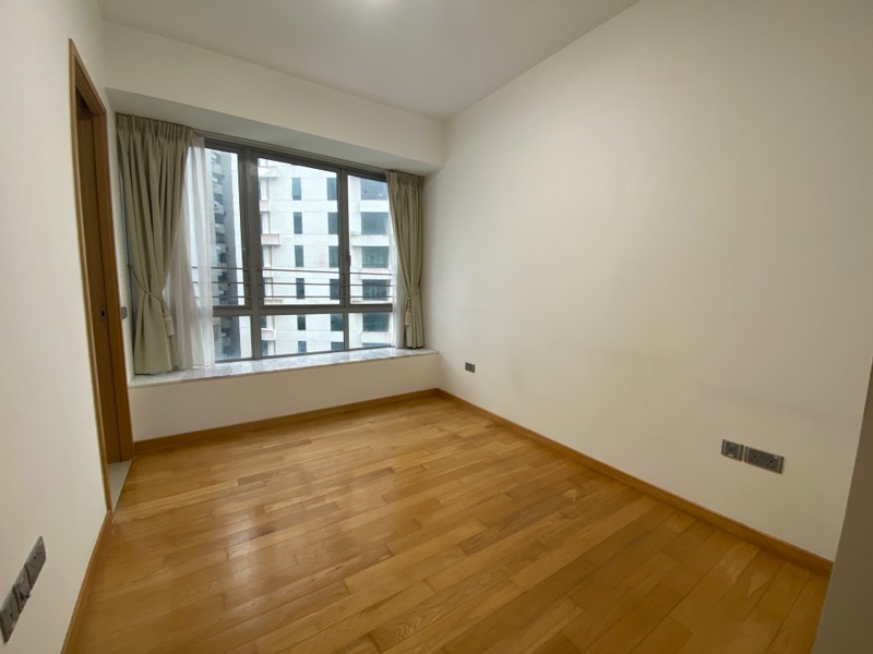MADISON RESIDENCES 12