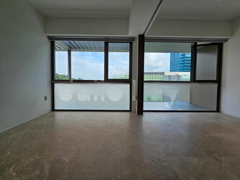 THE REEF AT KING'S DOCK 12