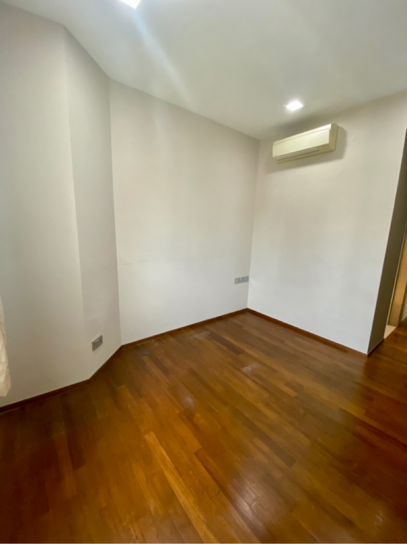 TANJONG RIA CONDOMINIUM 14