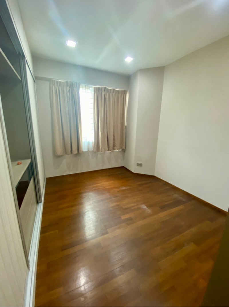 TANJONG RIA CONDOMINIUM 4