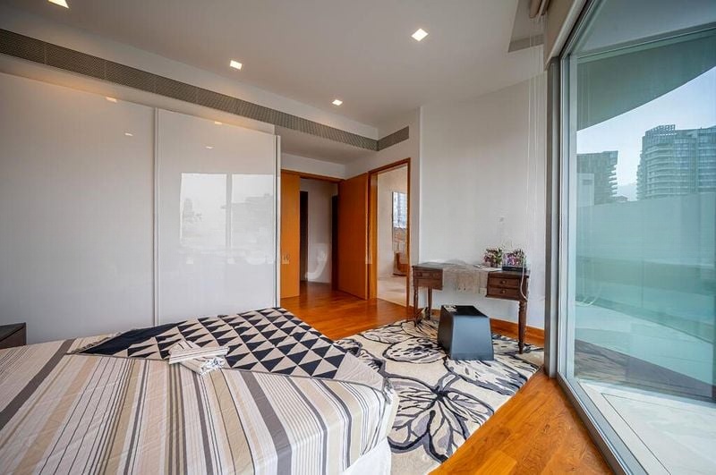 SKYLINE @ ORCHARD BOULEVARD 15