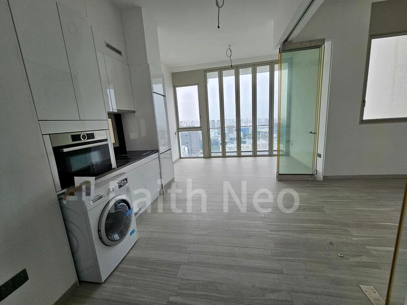 KALLANG RIVERSIDE 10