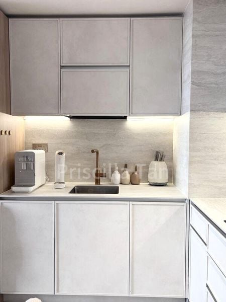 THE LINQ @ BEAUTY WORLD 3