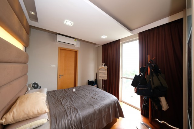 POSHGROVE EAST 7
