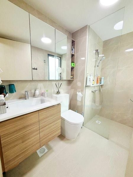 TREASURE AT TAMPINES 4