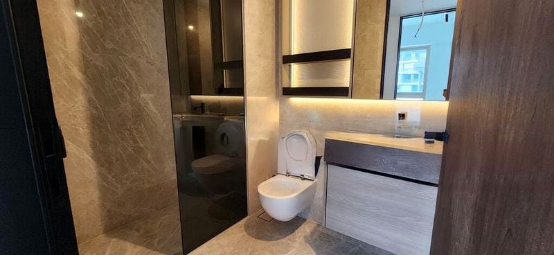 THE REEF AT KING'S DOCK 3