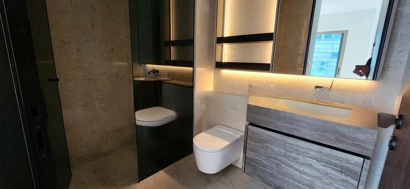 THE REEF AT KING'S DOCK 2