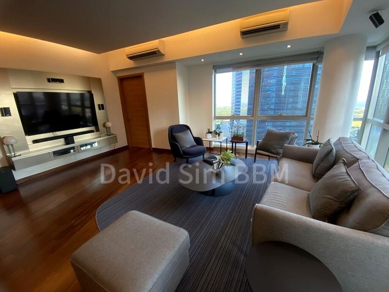 THE SAIL @ MARINA BAY 13