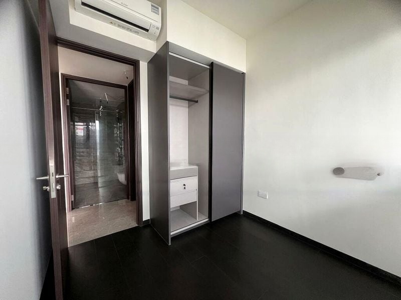 THE LINQ @ BEAUTY WORLD 3