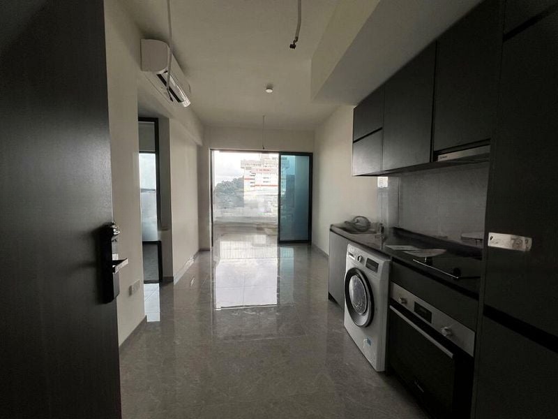 THE LINQ @ BEAUTY WORLD 6