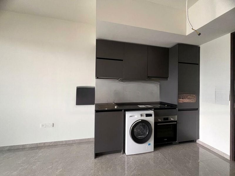 THE LINQ @ BEAUTY WORLD 5