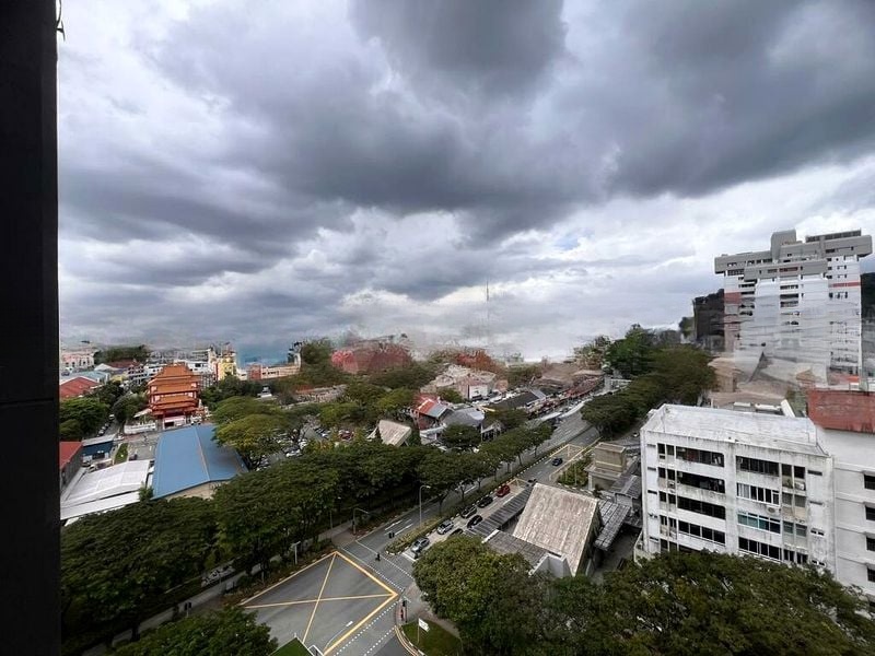 THE LINQ @ BEAUTY WORLD 9