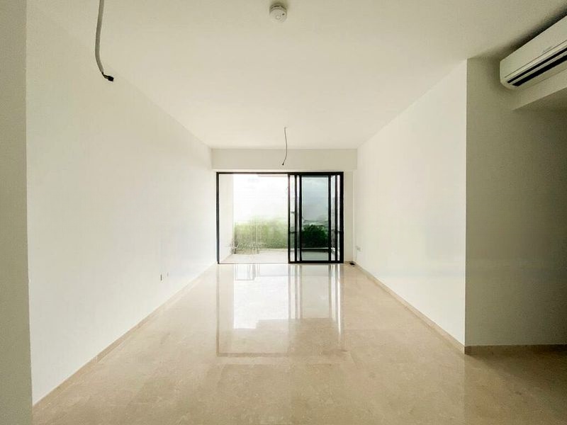 SEASIDE RESIDENCES 4