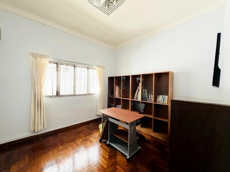 JALAN KAYU ESTATE 11