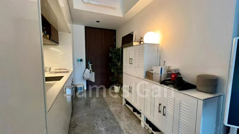 FOURTH AVENUE RESIDENCES 2