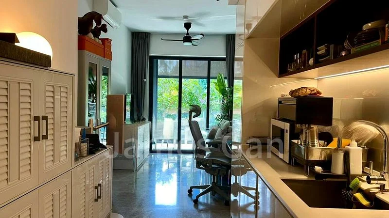 FOURTH AVENUE RESIDENCES 4